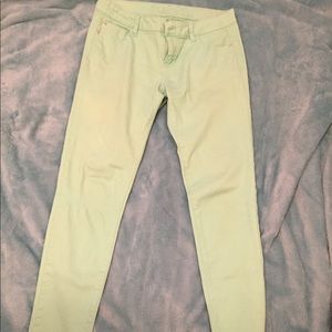 Mint green skinnies 💚